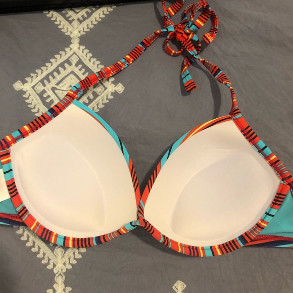 Colorful Bikini Top - Picture 4 of 4